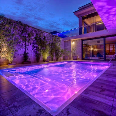 Imagen de Foco Piscina Superficie LED RGB Sumergible 12V AC IP68 Acero Inoxidable 35W XtraPool