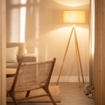 Fotografía del producto: Lámpara de Pie de Madera y Tela Wolby