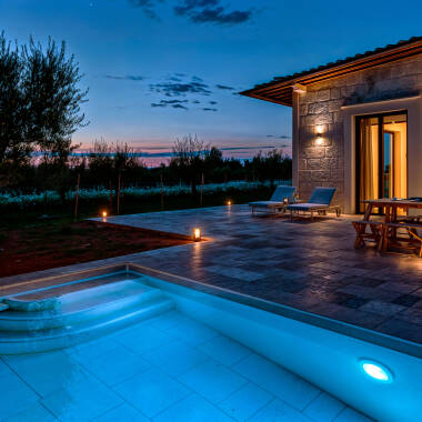 Imagen de Foco Piscina Superficie LED RGBW Sumergible 12V DC IP68 35W XtraPool