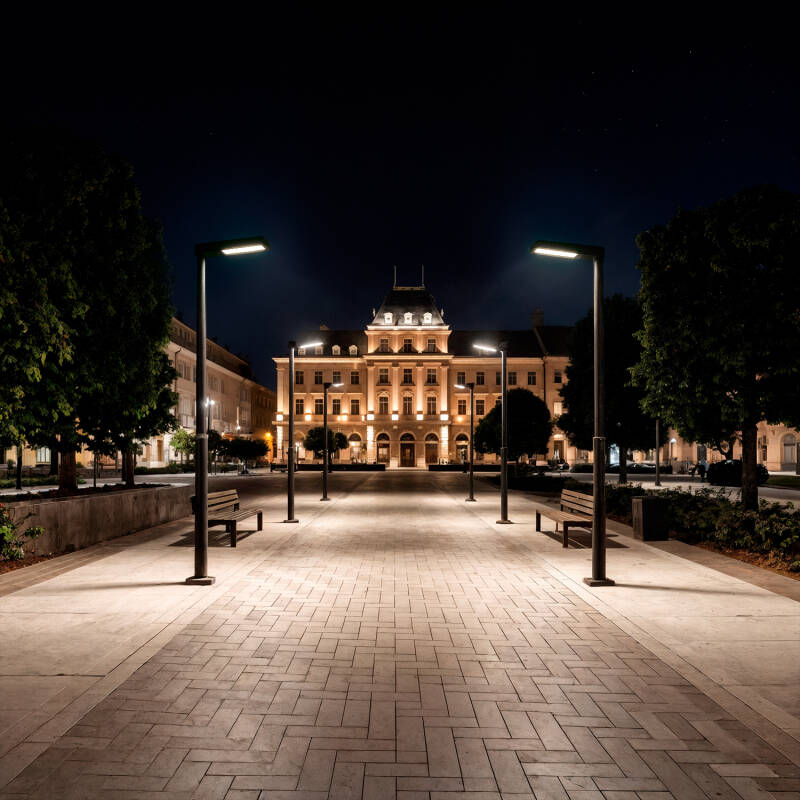 Imagen de Farola LED 200W Harlem OSRAM Negro 