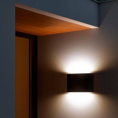 Imagem de Aplique de Parede Exterior LED 6W Iluminação Dupla Face Quadrado Preto Kaysa 