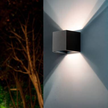 Aplique de Parede Exterior LED Regulável 6W PC Iluminação Dupla Face Onis