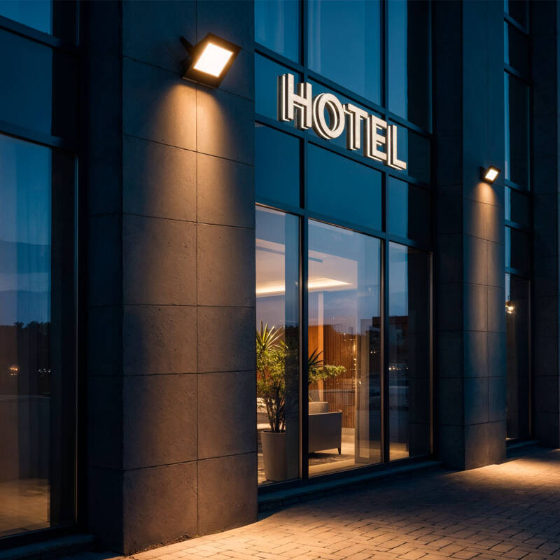 Imagen de Foco Proyector LED 150W 170 lm/W IP65 ELEGANCE Slim PRO Negro