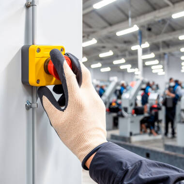 Caja de Superficie con Pulsador de Paro de Emergencia MAXGE Ø40mm