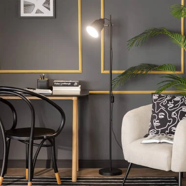 Lámpara de Pie de Metal Ulux