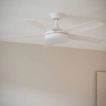 Fotografía del producto: Ventilador de Techo Silencioso Patroclo Blanco 132cm Motor DC