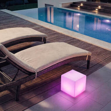 Imagem de Cubo LED RGBW recarregável Evan Cube