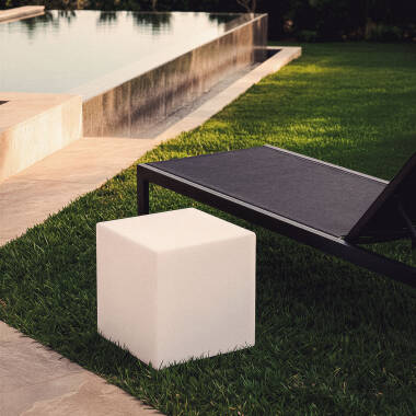 Imagen de Cubo LED RGBW Recargable Evan Cube