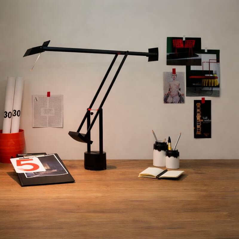 Imagen de Lámpara de Mesa LED Tizio 8W ARTEMIDE