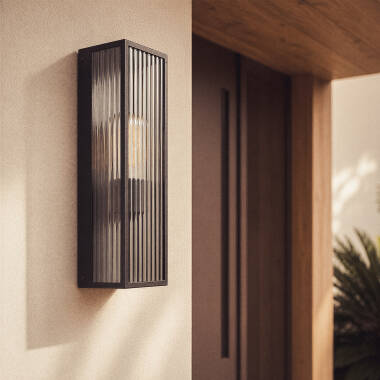 Imagen de Aplique de Pared Exterior Metal y Cristal Taiga