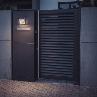 Imagen de Aplique de Pared Exterior Solar LED de Metal para Numeración de Vivienda Barua