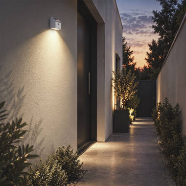 Imagen de Aplique de Pared Exterior LED 2.5W con Sensor de Movimiento PIR Twist Solar