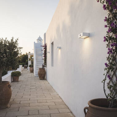 Imagen de Aplique de Pared Exterior LED 3W Iluminación Doble Cara con Sensor PIR Karl Solar