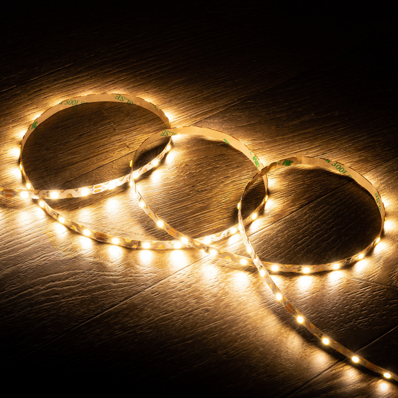 Imagen de Tira LED 12V SMD ZIG ZAG 60 LED/m 5m 7W/m 700lm/m Ancho 6mm Corte 5cm IP20
