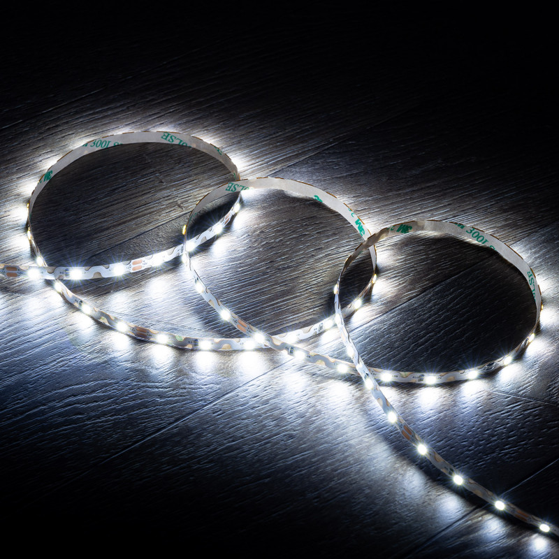 Imagem de Fita LED 12V SMD Zig Zag 60 LED/m 5m 7W/m 700lm/m Largura 6mm Corte 5cm IP20