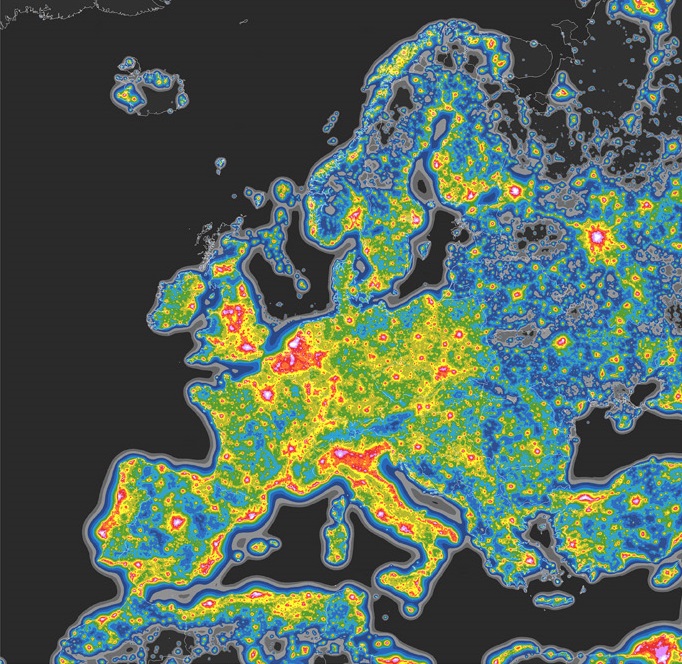 Mappa dell'inquinamento luminoso in Europa