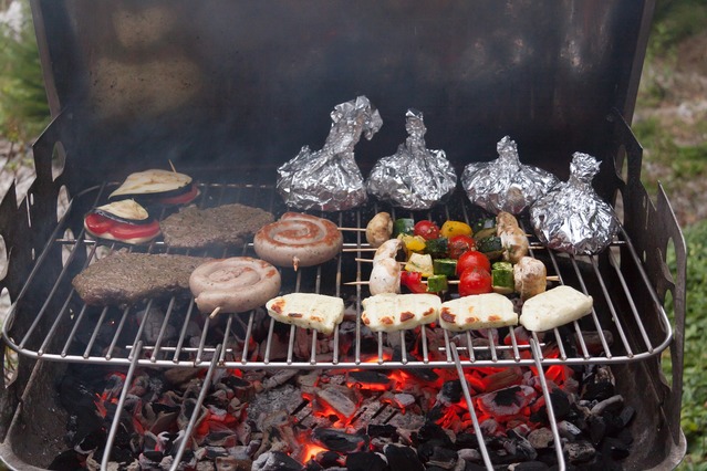 Barbacoa de carbón, gas o eléctrica: esta es la mejor opción según