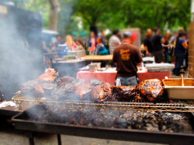 Preparando una barbacoa