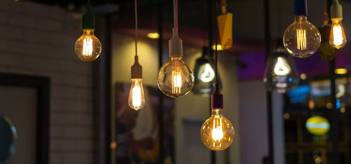 Qué son las bombillas con filamentos LED