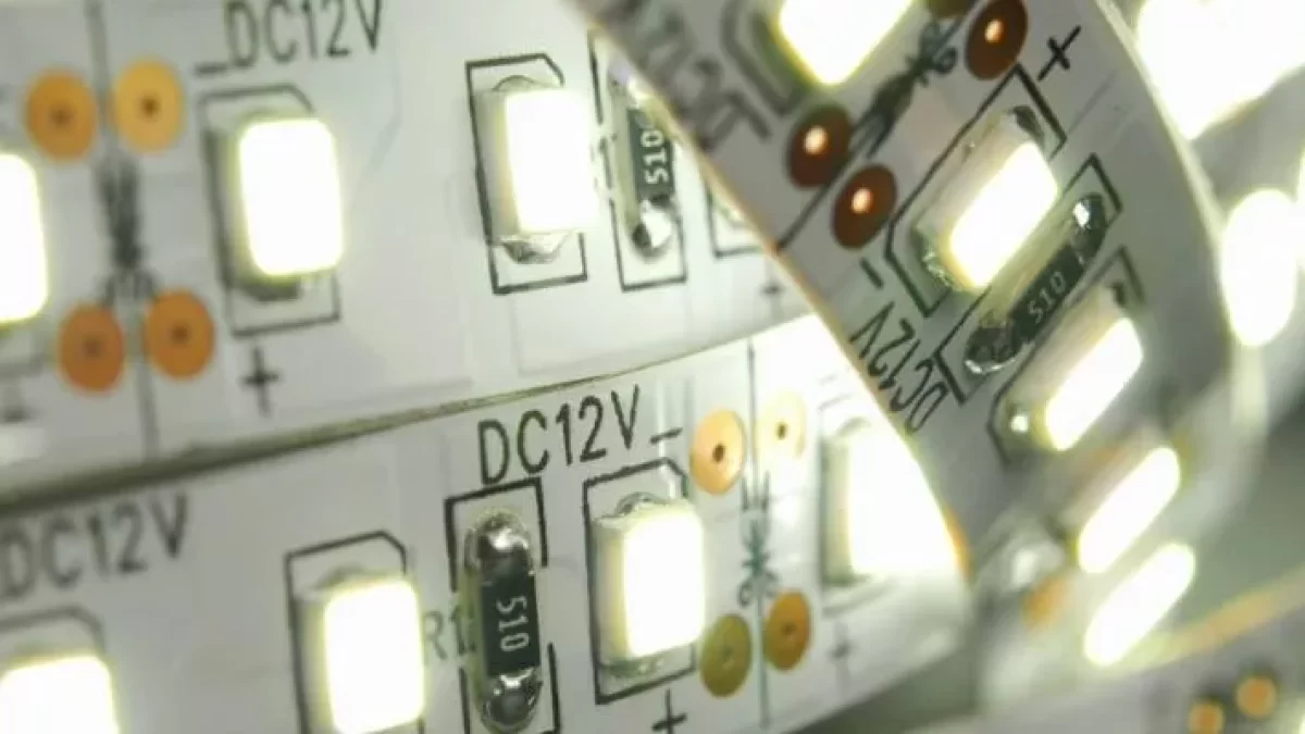 Cómo elegir el difusor LED para tiras de luces LED?