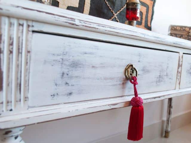 mueble con pátina