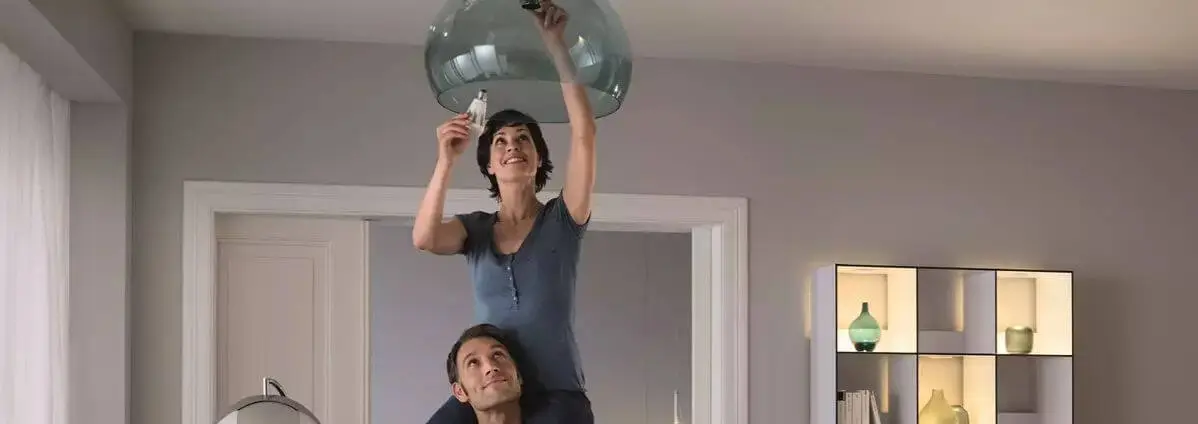 Instalação de uma lâmpada LED regulável