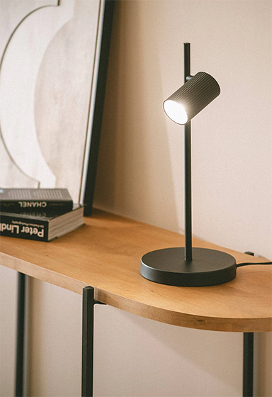 Candeeiros de Mesa com estilo minimalista