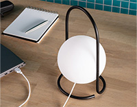 Lâmpadas de Mesa com LED integrado